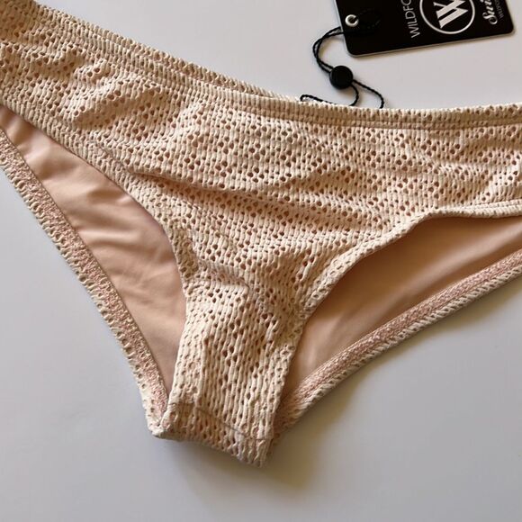 WILDFOX bikini bottoms  - Picture 2 of 7